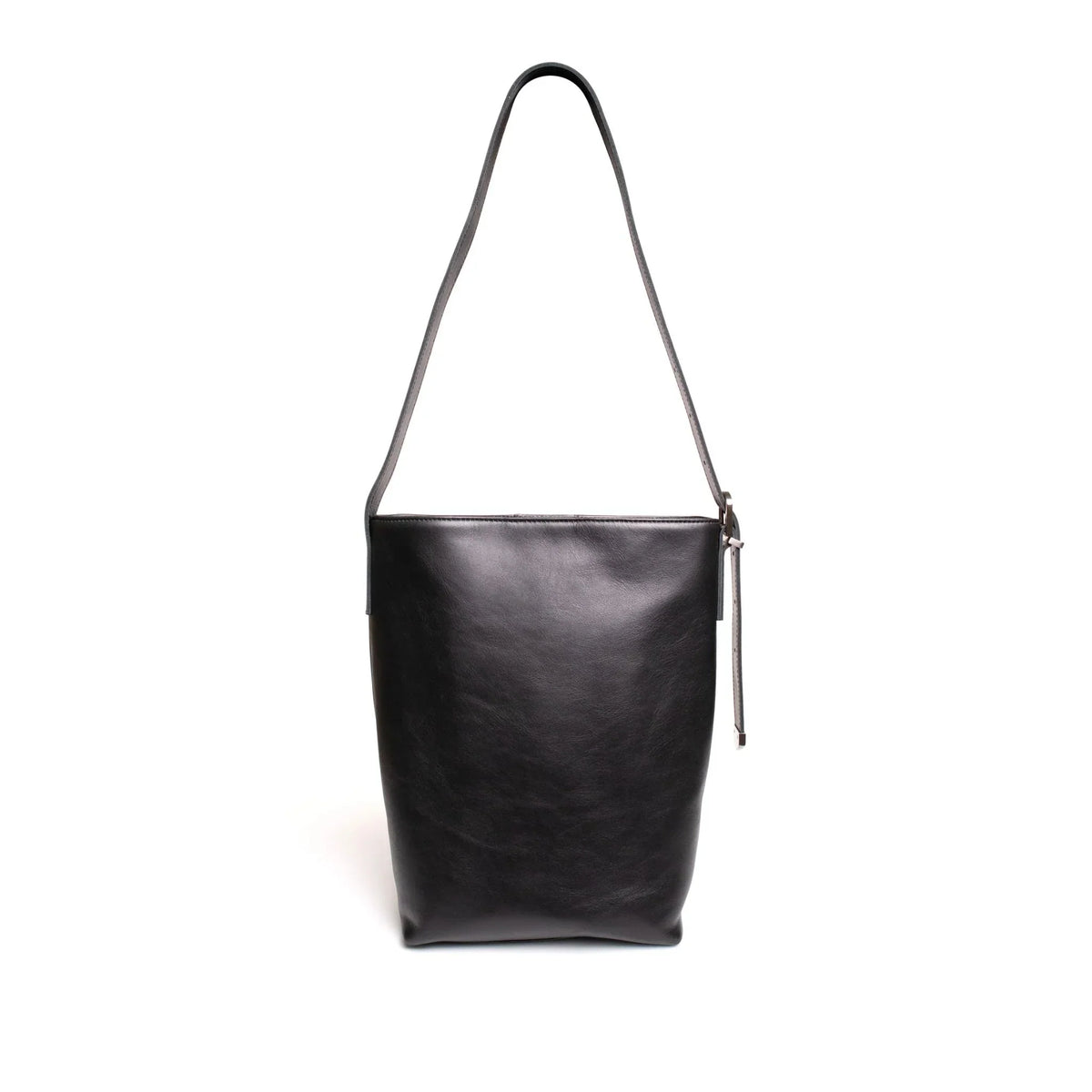 Andar Bucket Tote The Sadie