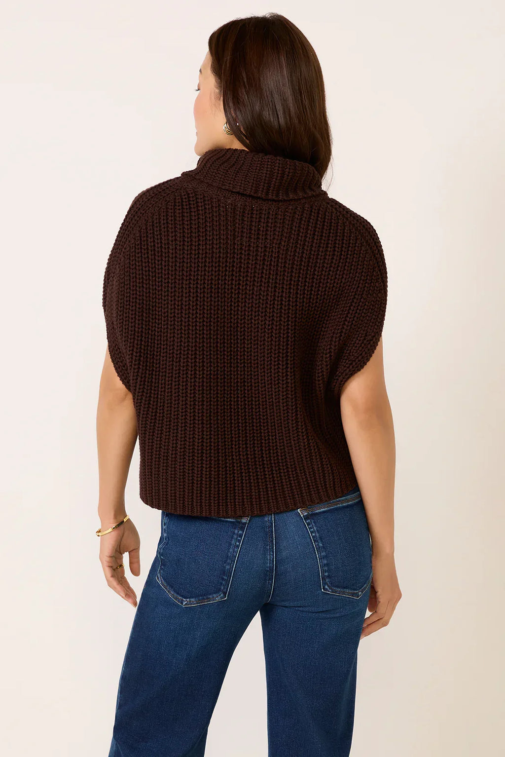 Cate Vest