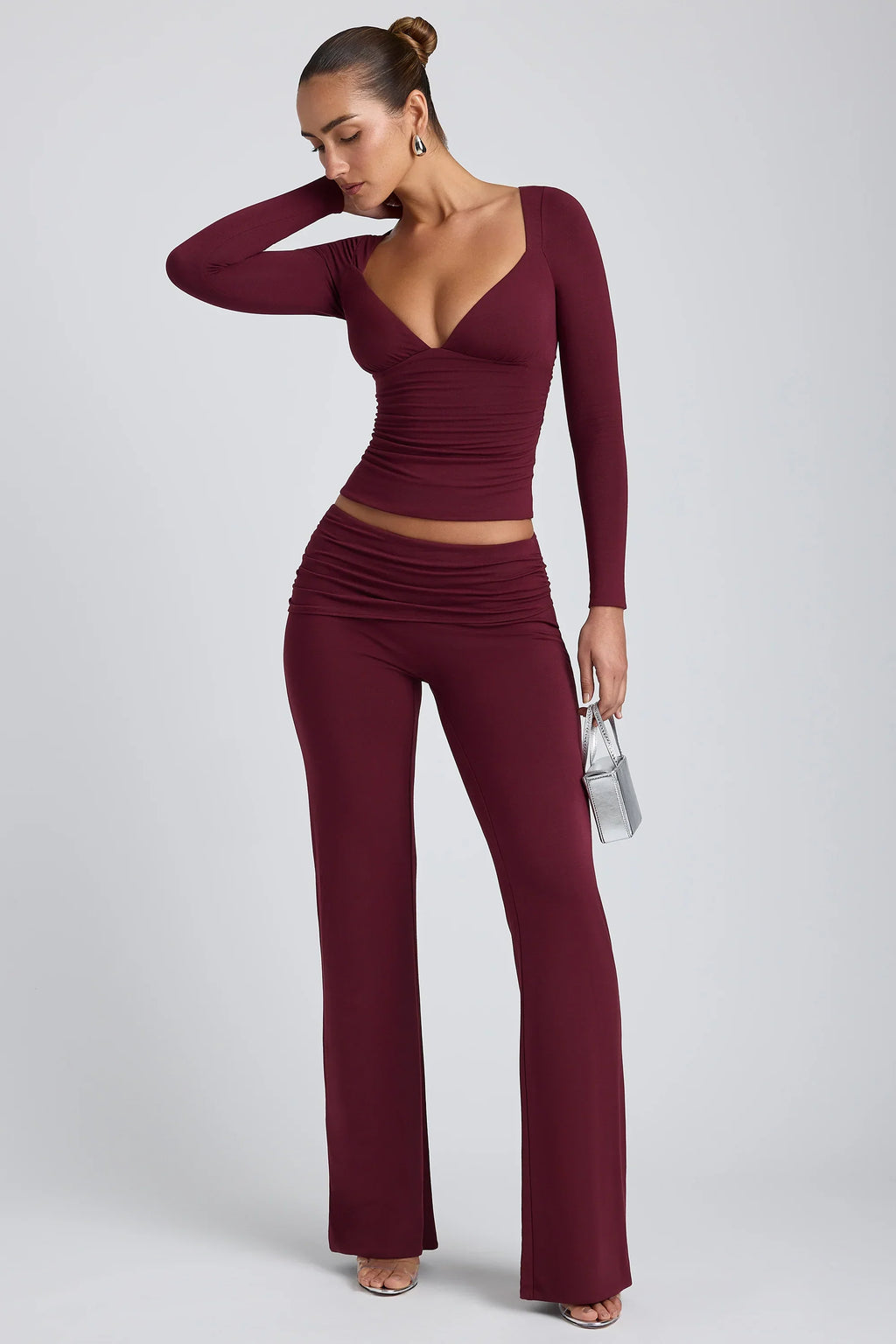 Mid Rise Straight Leg Trousers in Plum