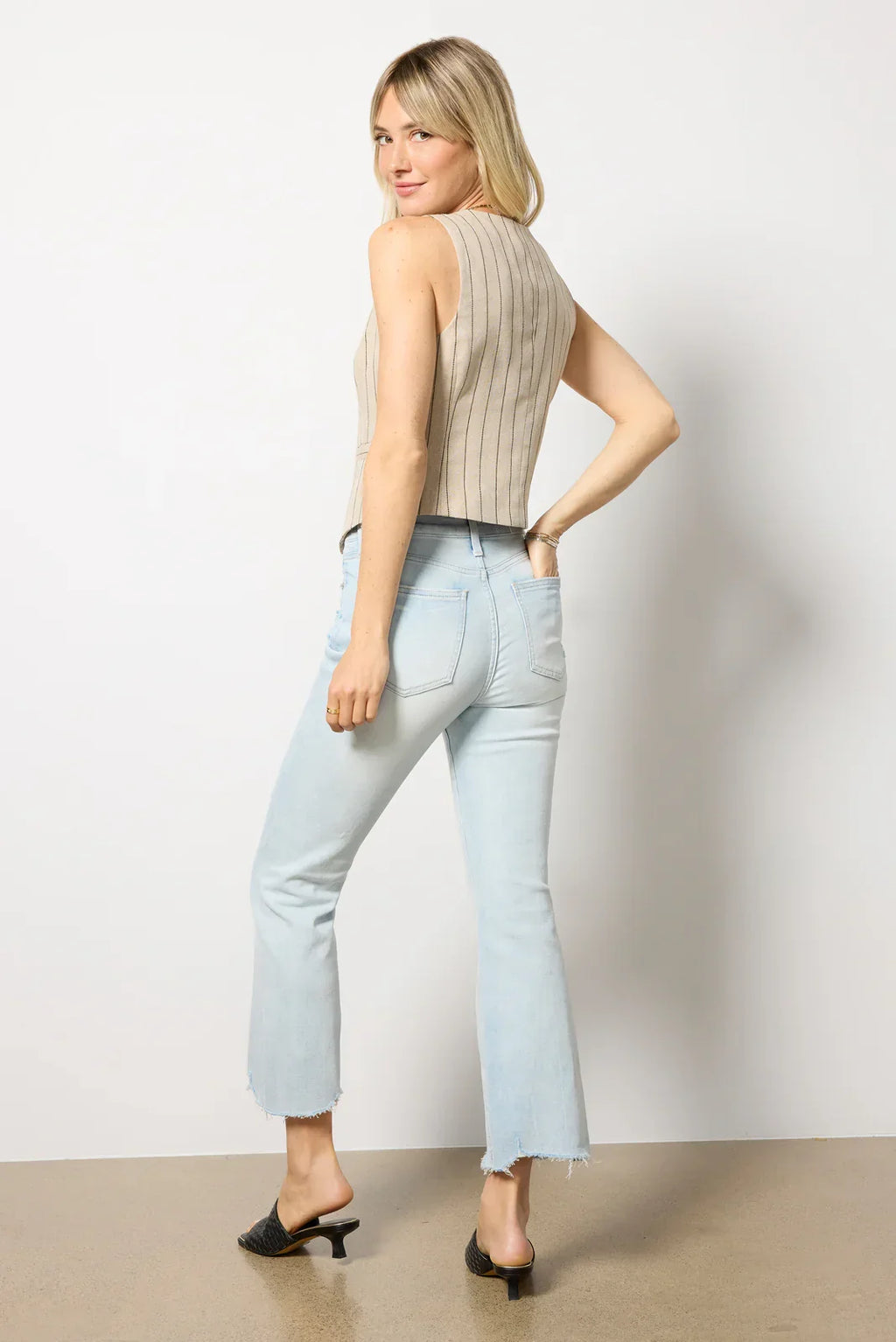 Lennon Jean