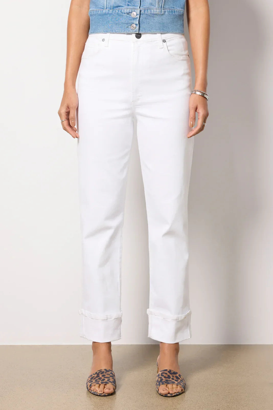 Ever Straight w Cuff